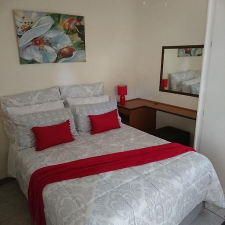 Chanelle Self Catering บลูมฟอนเทน ภายนอก รูปภาพ